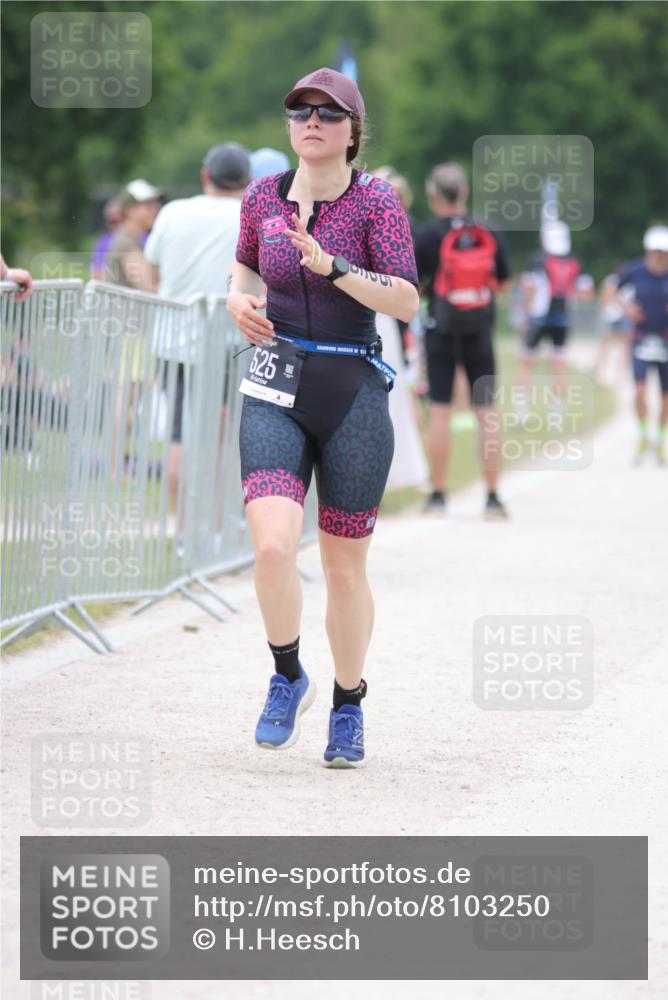 22.06.2025 - Viking Triathlon H.Heesch http://msf.ph/oto/8103250 22.06.2025 15:51:30 Laufen 525 meine-sportfotos.de