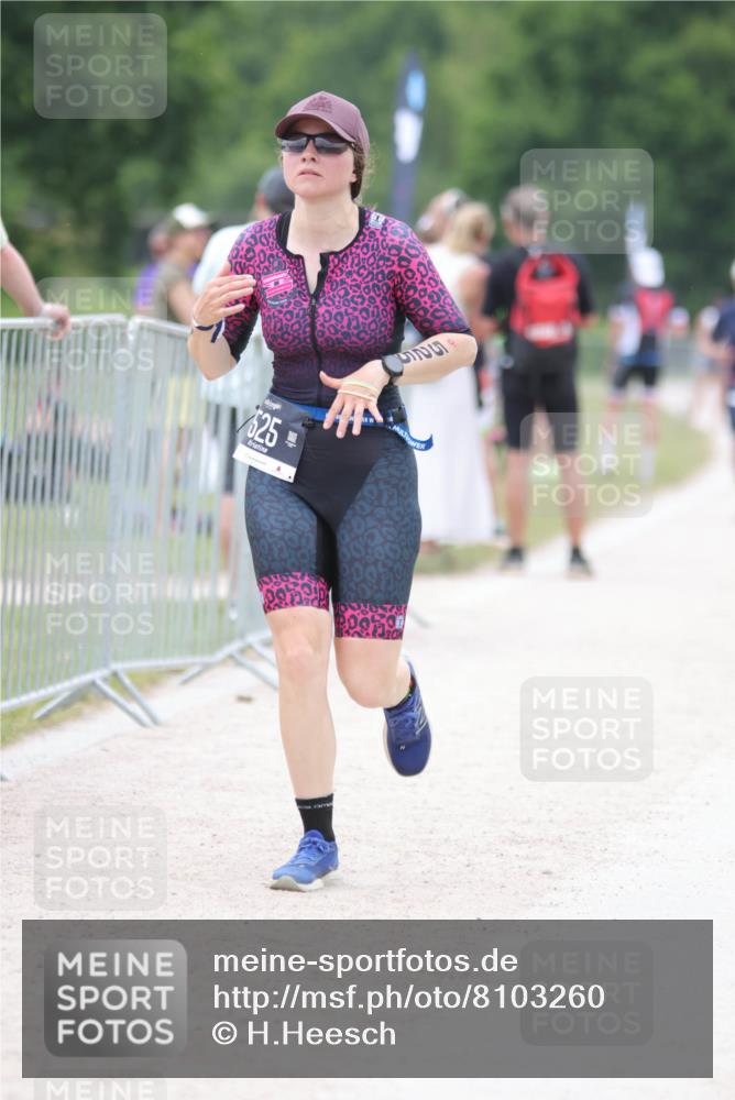 22.06.2025 - Viking Triathlon H.Heesch http://msf.ph/oto/8103260 22.06.2025 15:51:30 Laufen 525 meine-sportfotos.de