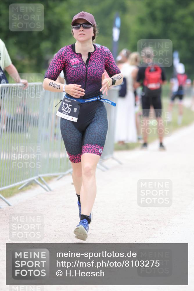 22.06.2025 - Viking Triathlon H.Heesch http://msf.ph/oto/8103275 22.06.2025 15:51:30 Laufen 525 meine-sportfotos.de