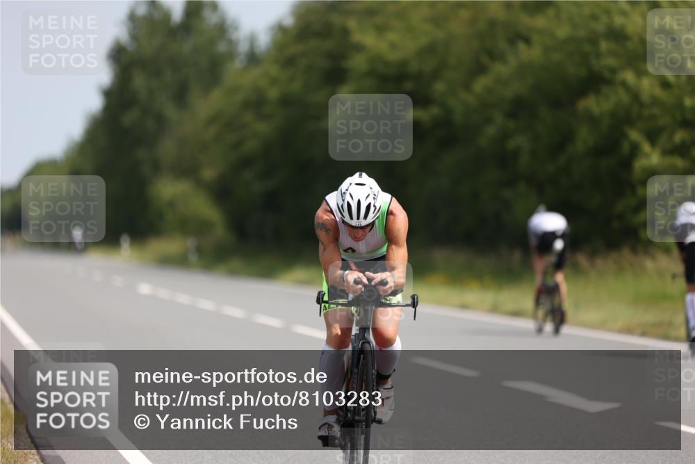 22.06.2025 - Viking Triathlon Yannick Fuchs http://msf.ph/oto/8103283 22.06.2025 11:26:59 Radfahren 145, 167, 248, 368 meine-sportfotos.de