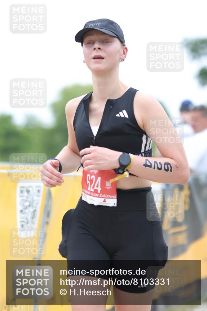 22.06.2025 - Viking Triathlon H.Heesch http://msf.ph/oto/8103331 22.06.2025 15:51:46 Laufen 538, 624 meine-sportfotos.de