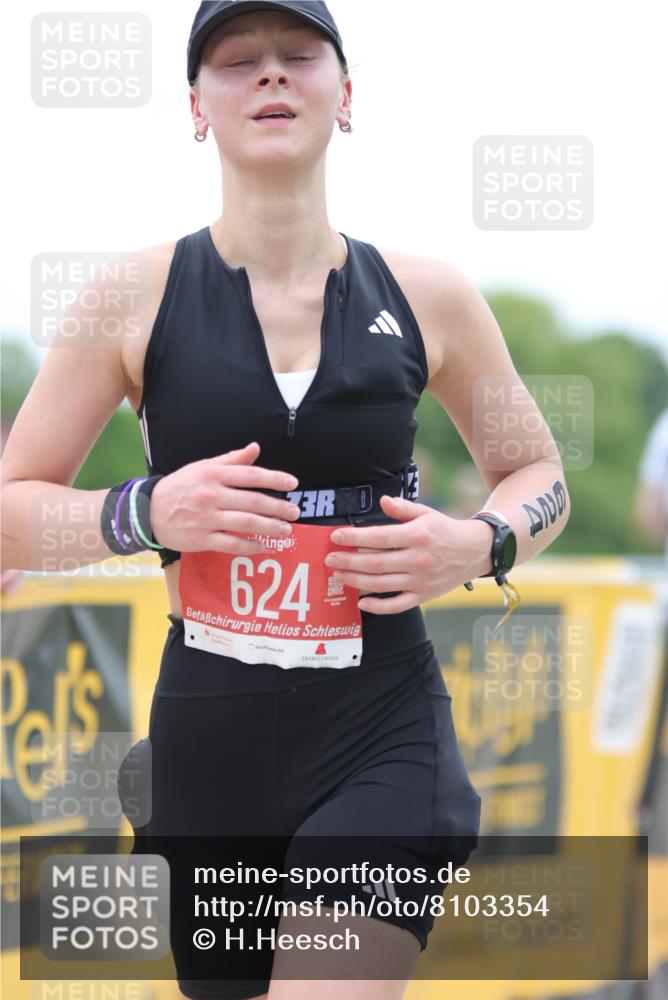 22.06.2025 - Viking Triathlon H.Heesch http://msf.ph/oto/8103354 22.06.2025 15:51:46 Laufen 538, 624 meine-sportfotos.de