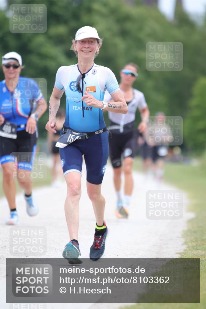 22.06.2025 - Viking Triathlon H.Heesch http://msf.ph/oto/8103362 22.06.2025 13:39:33 Laufen 30, 154, 488 meine-sportfotos.de