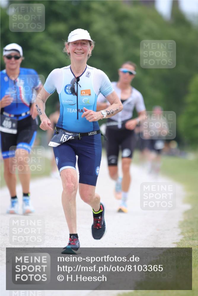 22.06.2025 - Viking Triathlon H.Heesch http://msf.ph/oto/8103365 22.06.2025 13:39:34 Laufen 30, 154, 488 meine-sportfotos.de
