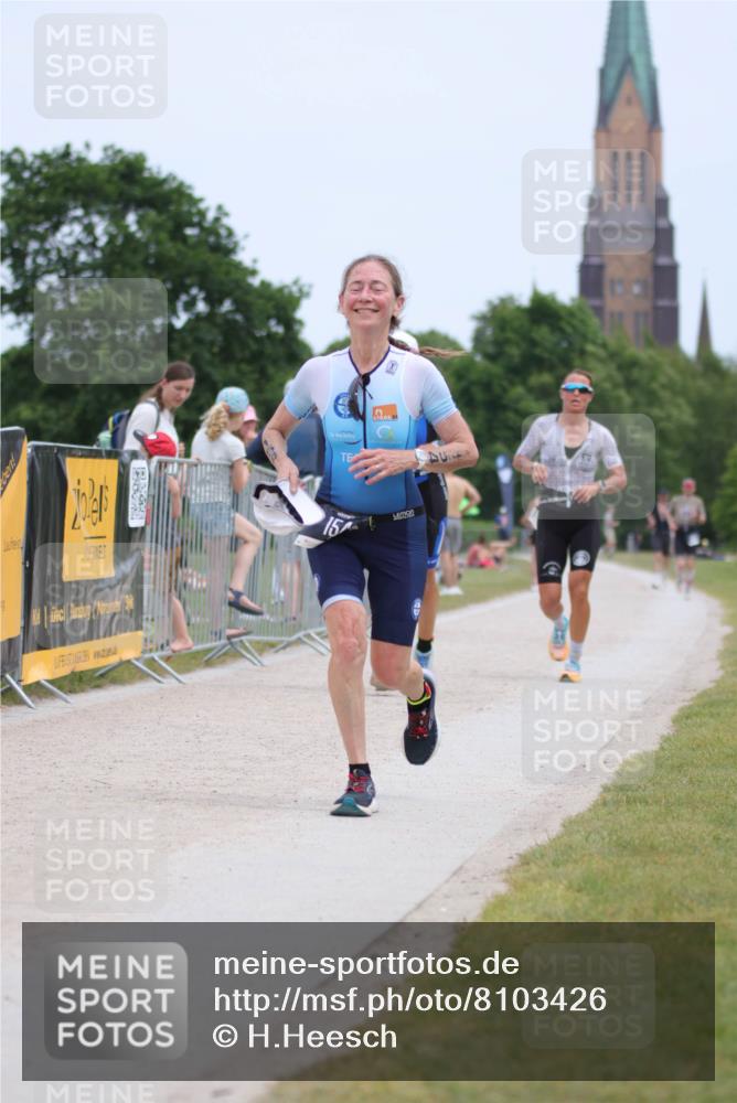 22.06.2025 - Viking Triathlon H.Heesch http://msf.ph/oto/8103426 22.06.2025 13:39:36 Laufen 30, 154, 488 meine-sportfotos.de