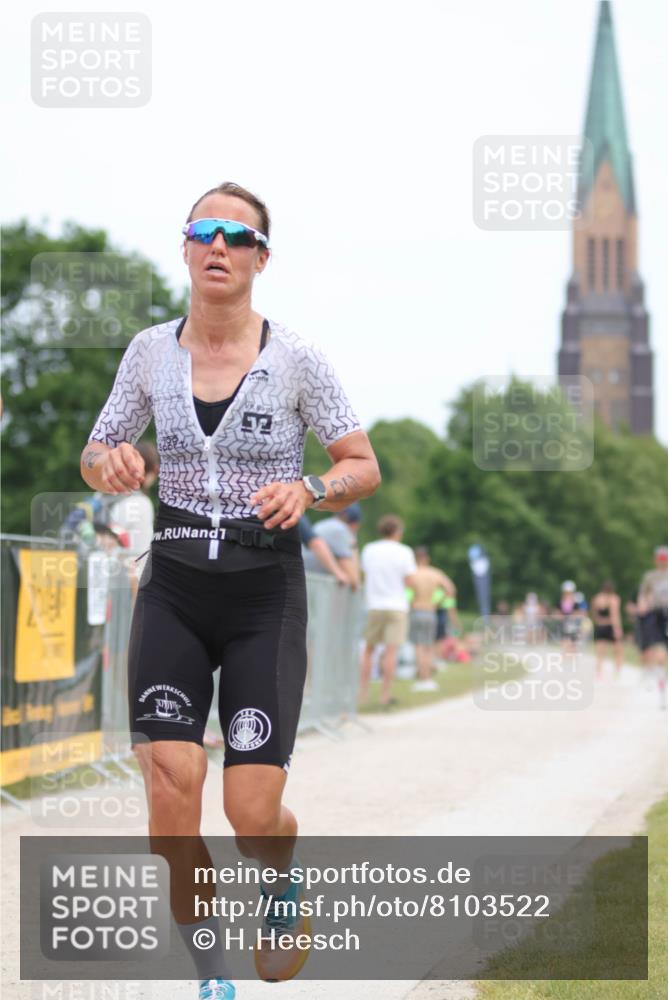 22.06.2025 - Viking Triathlon H.Heesch http://msf.ph/oto/8103522 22.06.2025 13:39:40 Laufen 30, 154, 488 meine-sportfotos.de