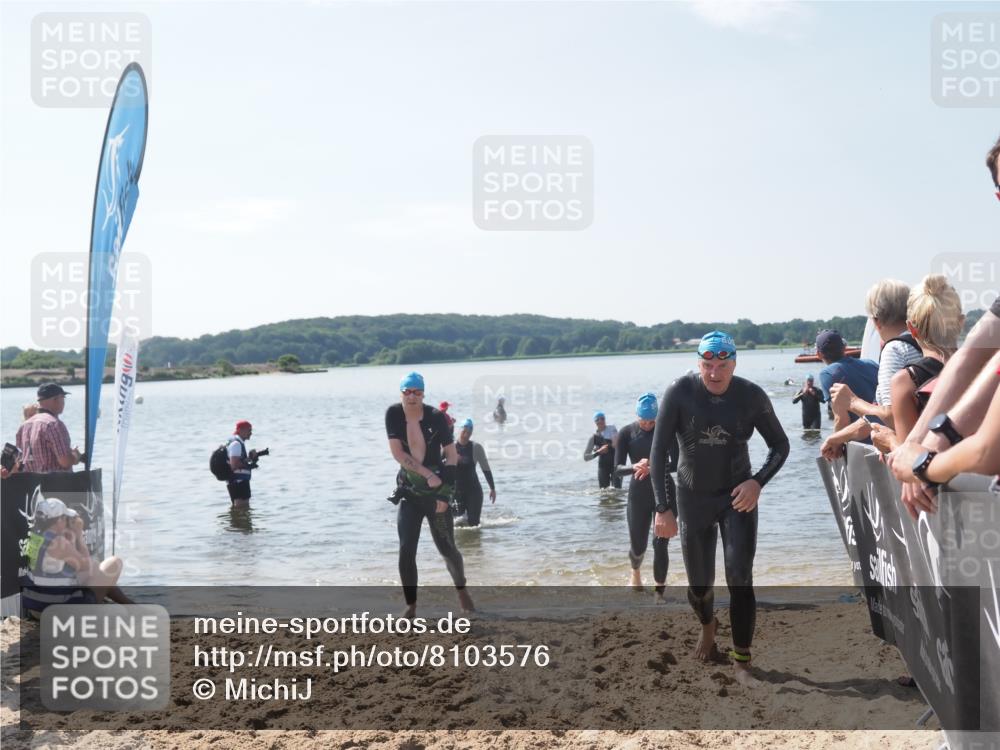 22.06.2025 - Viking Triathlon MichiJ http://msf.ph/oto/8103576 22.06.2025 10:46:47 Schwimmen 143, 206, 333, 479, 498, 515 meine-sportfotos.de