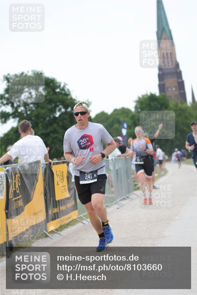 22.06.2025 - Viking Triathlon H.Heesch http://msf.ph/oto/8103660 22.06.2025 15:54:01 Laufen 43, 213, 241 meine-sportfotos.de