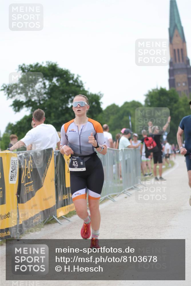 22.06.2025 - Viking Triathlon H.Heesch http://msf.ph/oto/8103678 22.06.2025 15:54:04 Laufen 43, 213, 241 meine-sportfotos.de