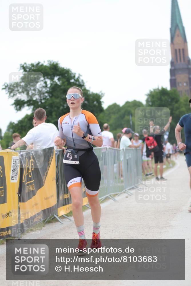 22.06.2025 - Viking Triathlon H.Heesch http://msf.ph/oto/8103683 22.06.2025 15:54:04 Laufen 43, 213, 241 meine-sportfotos.de
