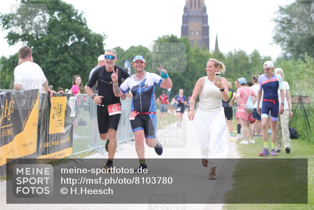 22.06.2025 - Viking Triathlon H.Heesch http://msf.ph/oto/8103780 22.06.2025 15:54:24 Laufen 627 meine-sportfotos.de