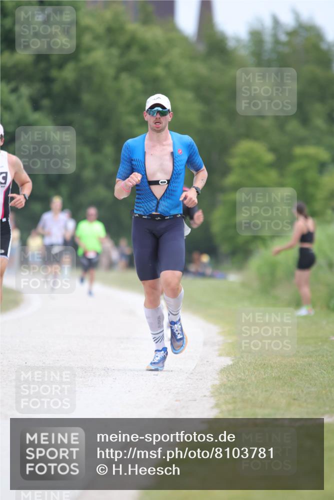 22.06.2025 - Viking Triathlon H.Heesch http://msf.ph/oto/8103781 22.06.2025 13:40:03 Laufen 45, 291, 342, 480 meine-sportfotos.de