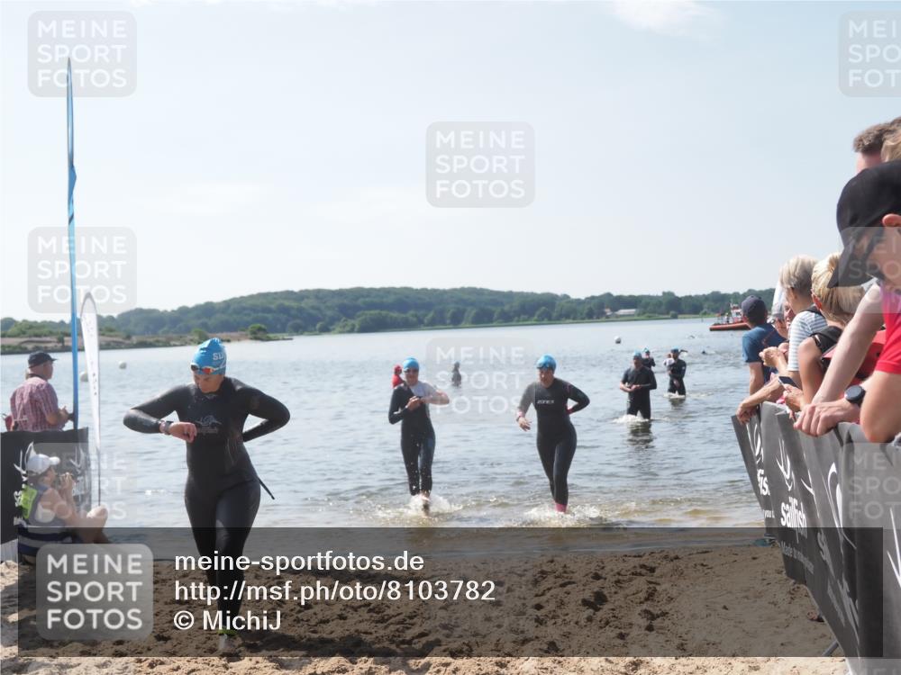 22.06.2025 - Viking Triathlon MichiJ http://msf.ph/oto/8103782 22.06.2025 10:46:55 Schwimmen 36, 378, 498, 515 meine-sportfotos.de