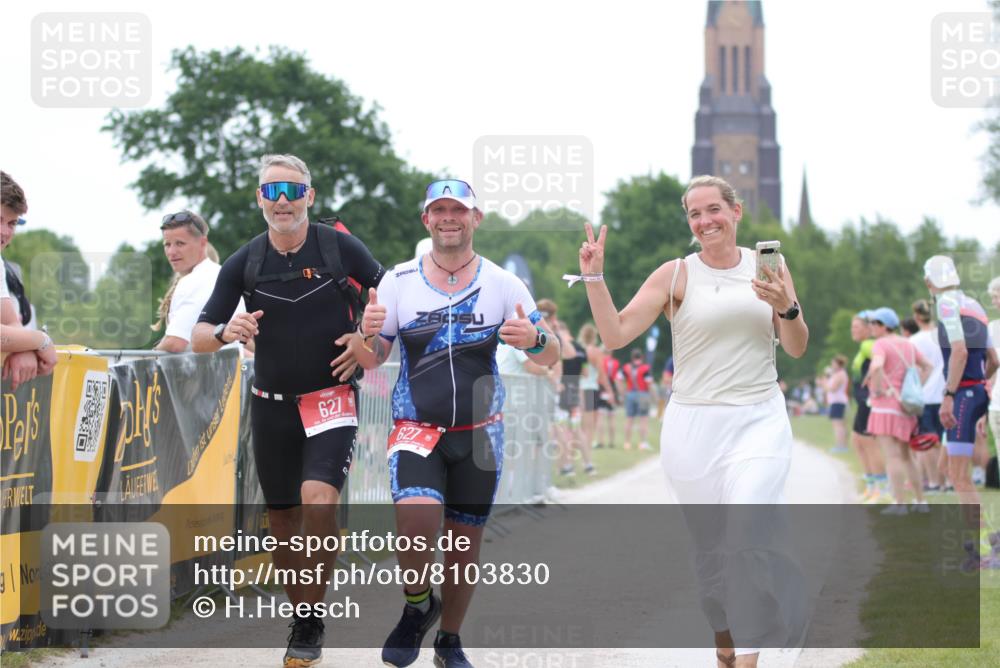 22.06.2025 - Viking Triathlon H.Heesch http://msf.ph/oto/8103830 22.06.2025 15:54:25 Laufen 627 meine-sportfotos.de