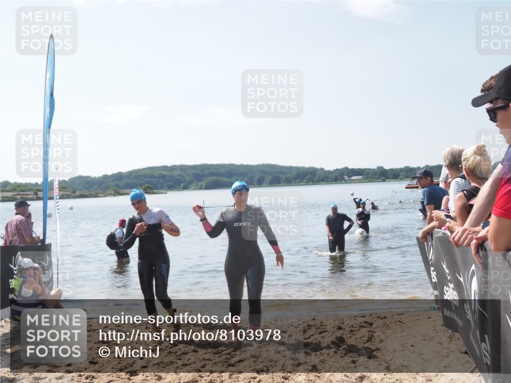 22.06.2025 - Viking Triathlon MichiJ http://msf.ph/oto/8103978 22.06.2025 10:46:58 Schwimmen 36, 378, 498, 515 meine-sportfotos.de
