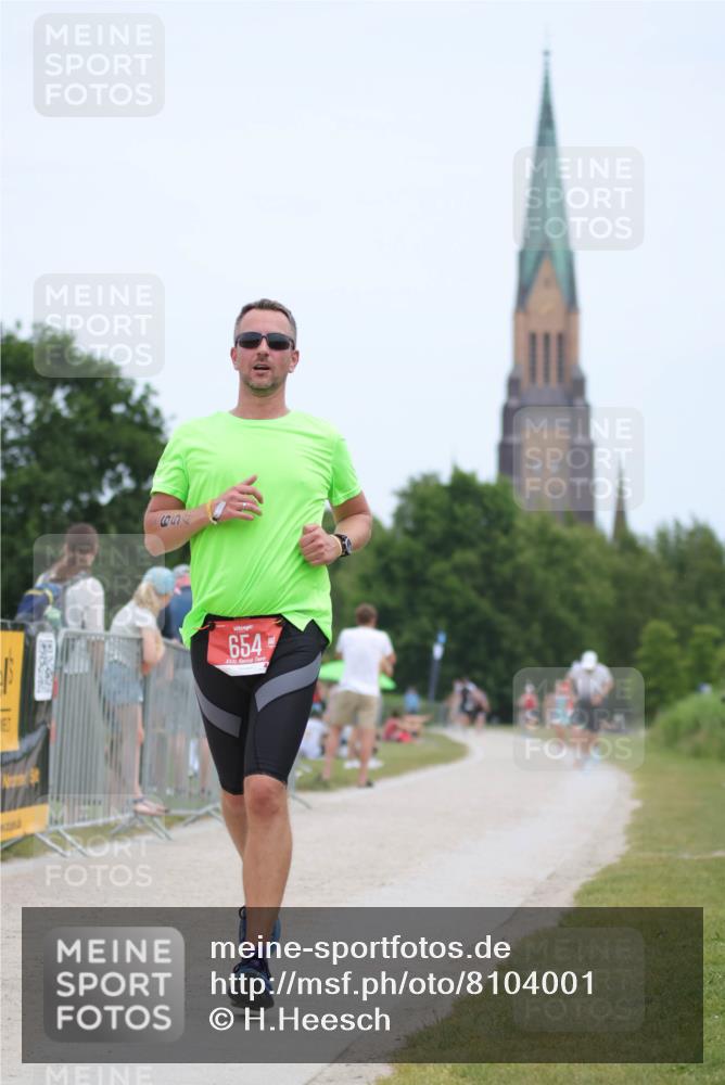22.06.2025 - Viking Triathlon H.Heesch http://msf.ph/oto/8104001 22.06.2025 13:40:26 Laufen 435, 654 meine-sportfotos.de