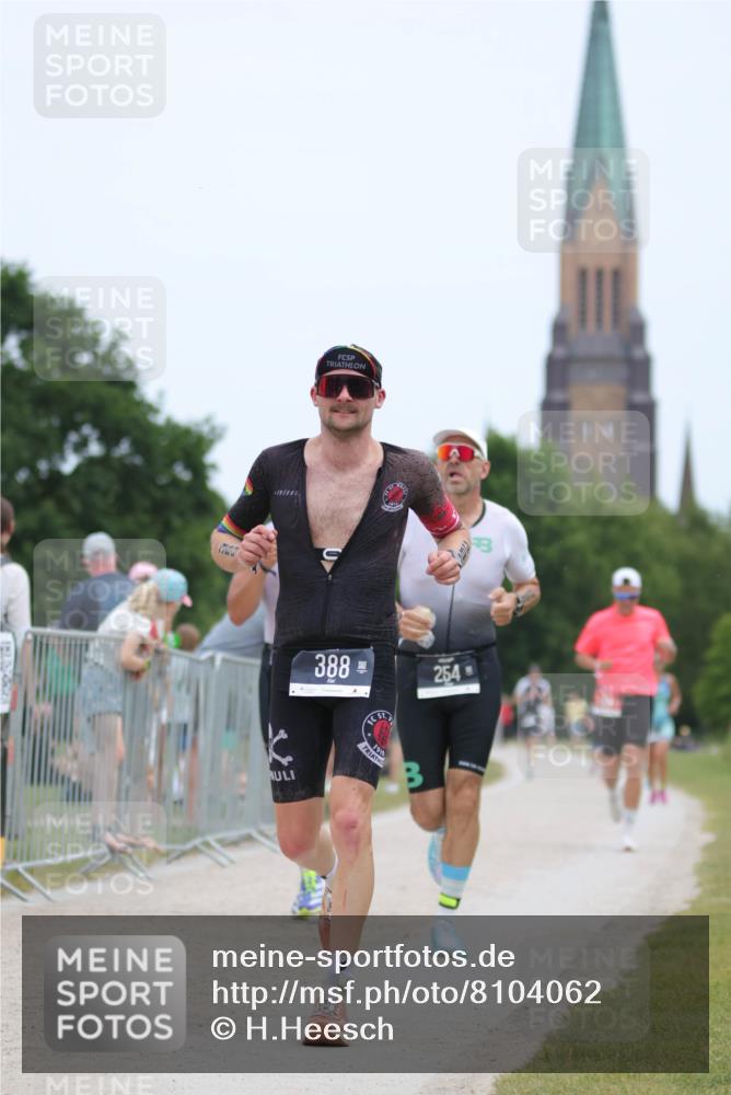 22.06.2025 - Viking Triathlon H.Heesch http://msf.ph/oto/8104062 22.06.2025 13:40:38 Laufen 388, 407, 644 meine-sportfotos.de