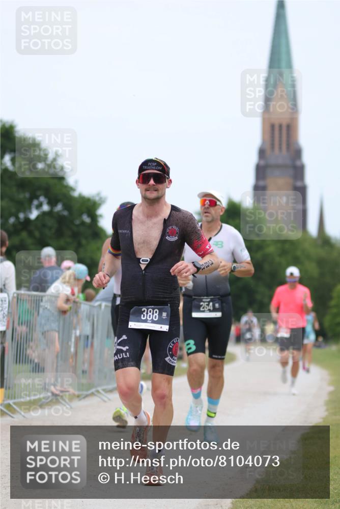 22.06.2025 - Viking Triathlon H.Heesch http://msf.ph/oto/8104073 22.06.2025 13:40:38 Laufen 388, 407, 644 meine-sportfotos.de