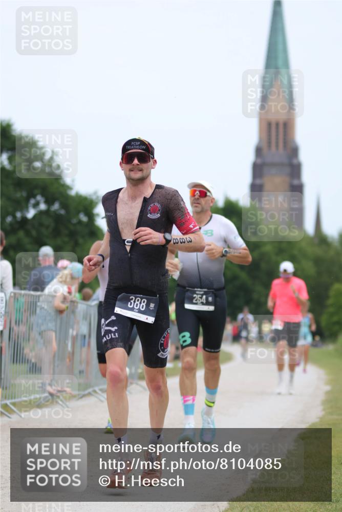 22.06.2025 - Viking Triathlon H.Heesch http://msf.ph/oto/8104085 22.06.2025 13:40:38 Laufen 388, 407, 644 meine-sportfotos.de