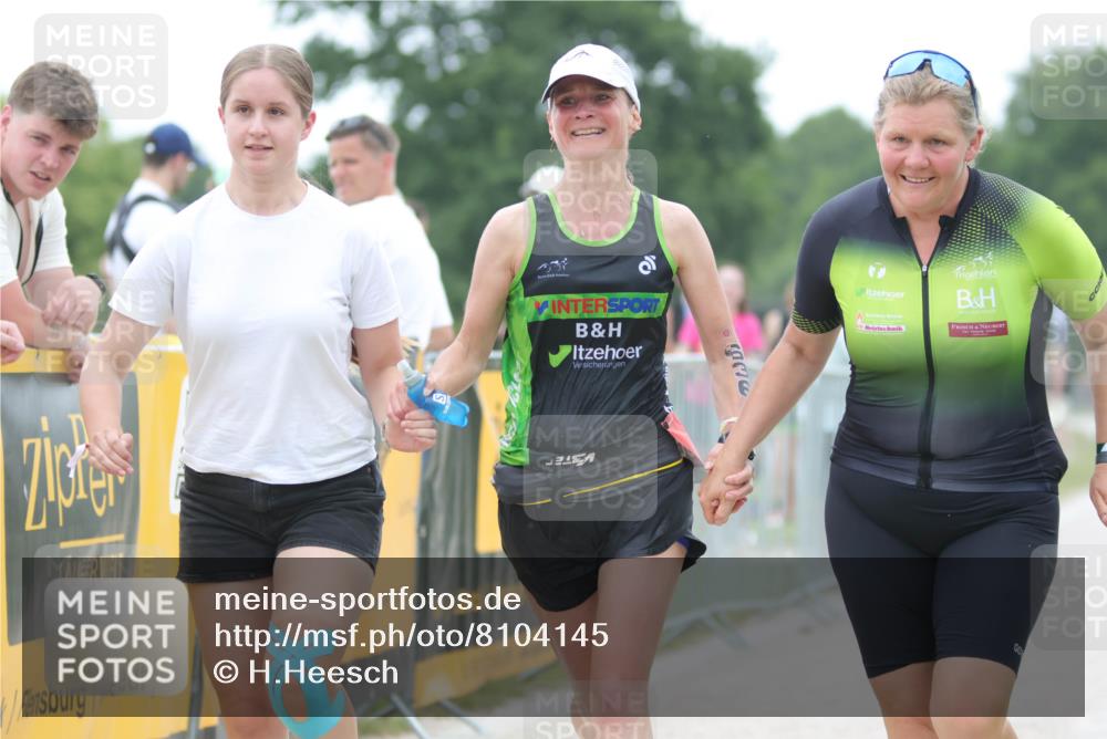 22.06.2025 - Viking Triathlon H.Heesch http://msf.ph/oto/8104145 22.06.2025 15:54:52 Laufen 477, 636 meine-sportfotos.de