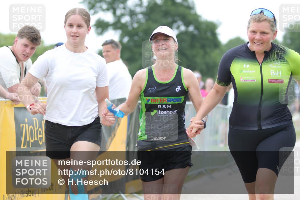 22.06.2025 - Viking Triathlon H.Heesch http://msf.ph/oto/8104154 22.06.2025 15:54:52 Laufen 477, 636 meine-sportfotos.de