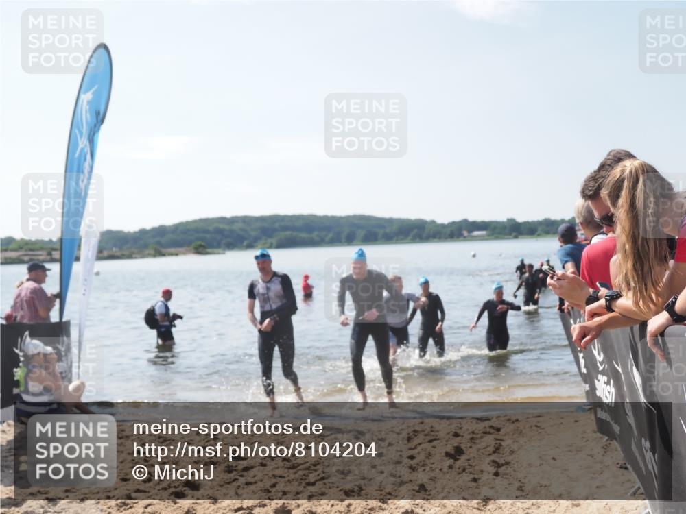 22.06.2025 - Viking Triathlon MichiJ http://msf.ph/oto/8104204 22.06.2025 10:47:26 Schwimmen 23, 74, 76, 267, 421, 547 meine-sportfotos.de