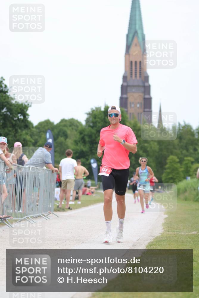 22.06.2025 - Viking Triathlon H.Heesch http://msf.ph/oto/8104220 22.06.2025 13:40:42 Laufen 388, 407, 644 meine-sportfotos.de