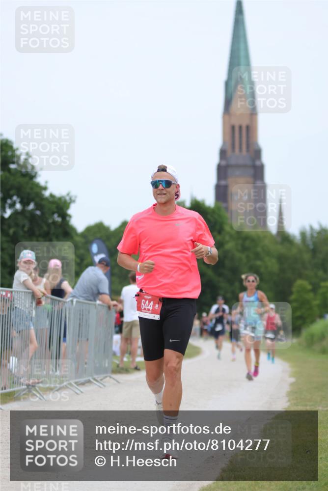 22.06.2025 - Viking Triathlon H.Heesch http://msf.ph/oto/8104277 22.06.2025 13:40:43 Laufen 388, 407, 465, 644 meine-sportfotos.de