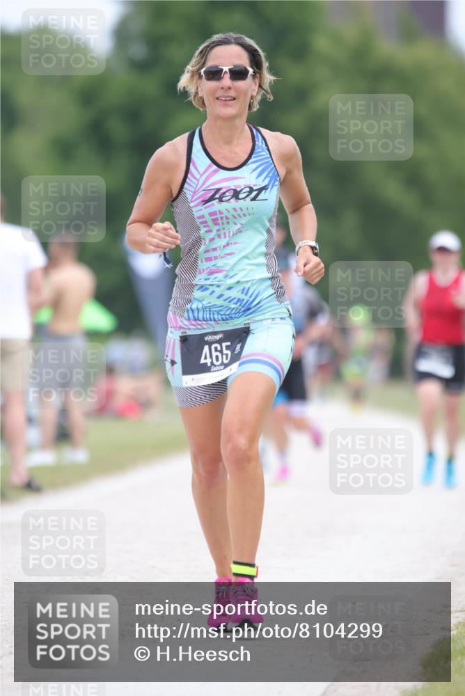 22.06.2025 - Viking Triathlon H.Heesch http://msf.ph/oto/8104299 22.06.2025 13:40:47 Laufen 465, 644 meine-sportfotos.de