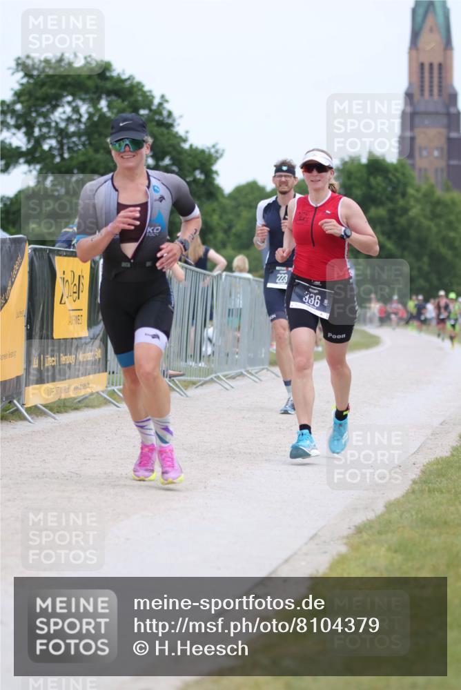 22.06.2025 - Viking Triathlon H.Heesch http://msf.ph/oto/8104379 22.06.2025 13:40:55 Laufen 12, 223, 254, 336, 465 meine-sportfotos.de
