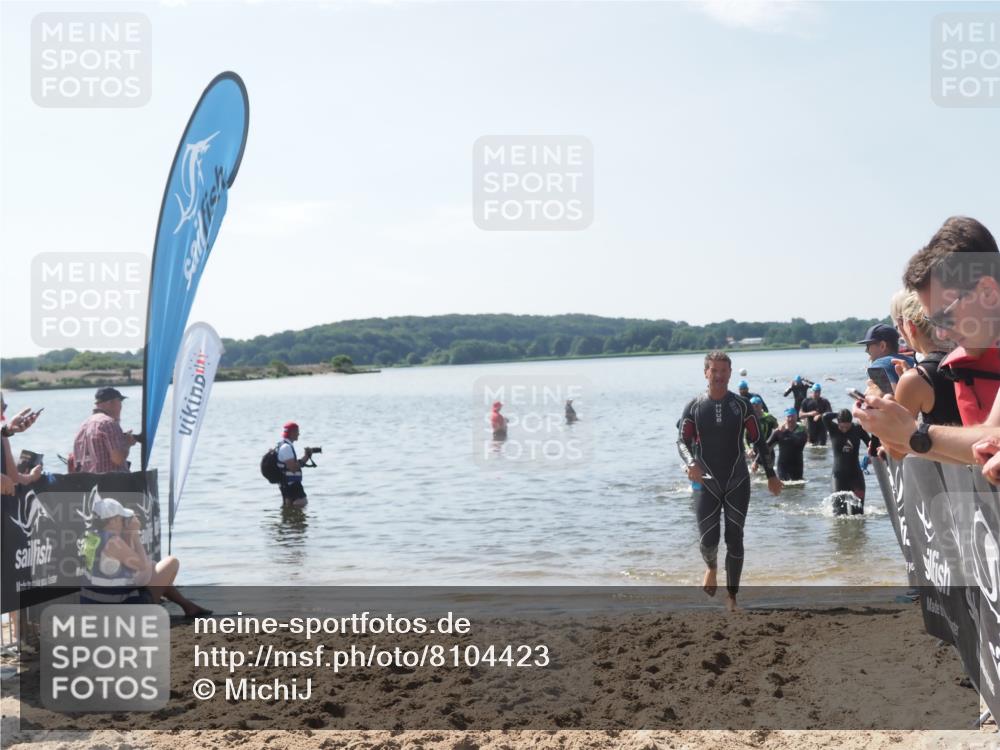 22.06.2025 - Viking Triathlon MichiJ http://msf.ph/oto/8104423 22.06.2025 10:47:40 Schwimmen 23, 71, 84, 183, 261, 285, 452, 606 meine-sportfotos.de