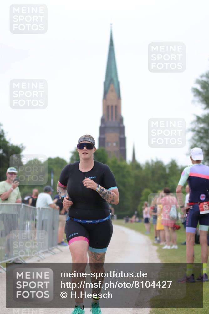 22.06.2025 - Viking Triathlon H.Heesch http://msf.ph/oto/8104427 22.06.2025 15:55:40 Laufen 197, 201 meine-sportfotos.de