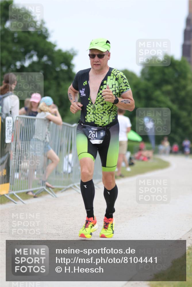 22.06.2025 - Viking Triathlon H.Heesch http://msf.ph/oto/8104441 22.06.2025 13:41:13 Laufen 261, 327 meine-sportfotos.de