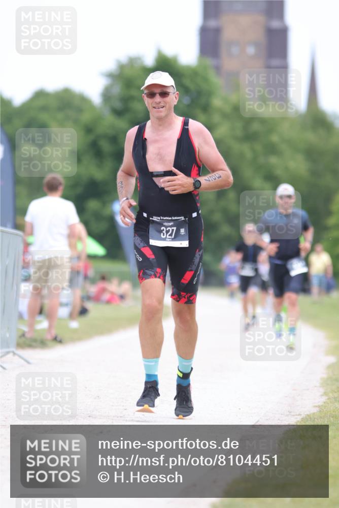 22.06.2025 - Viking Triathlon H.Heesch http://msf.ph/oto/8104451 22.06.2025 13:41:17 Laufen 261, 327, 434 meine-sportfotos.de