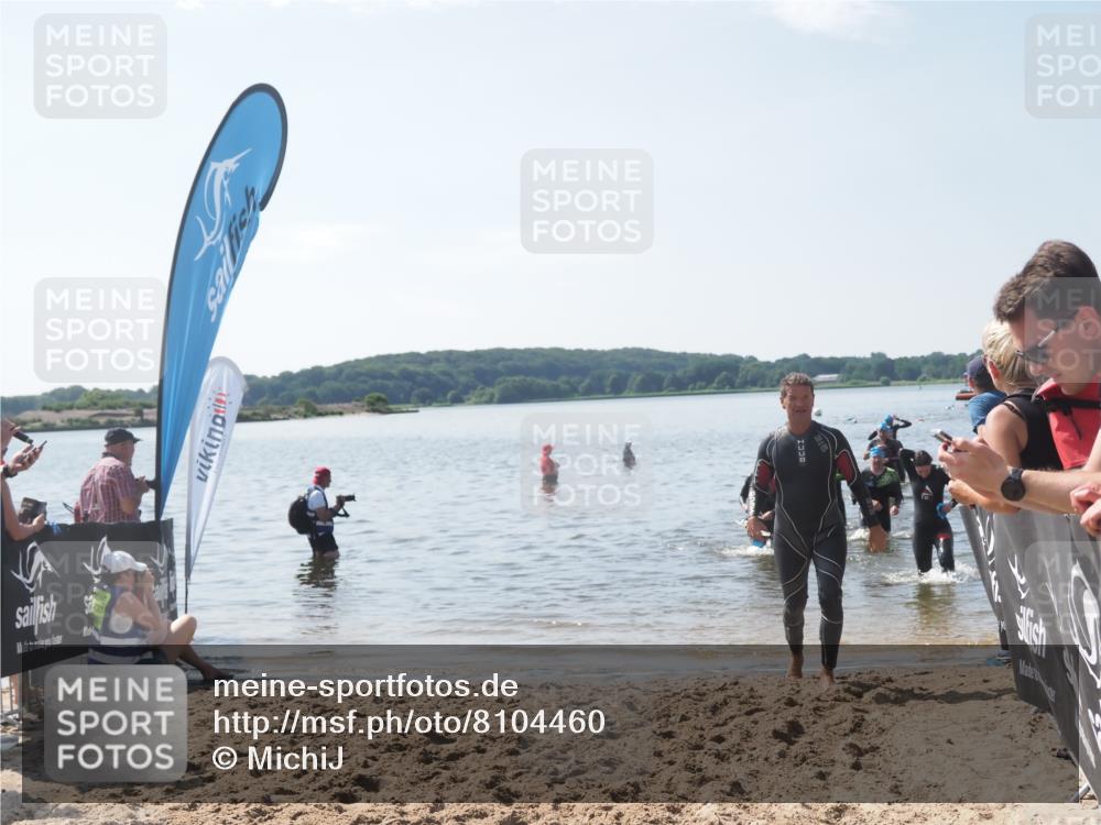 22.06.2025 - Viking Triathlon MichiJ http://msf.ph/oto/8104460 22.06.2025 10:47:41 Schwimmen 23, 71, 84, 183, 261, 285, 452, 606 meine-sportfotos.de