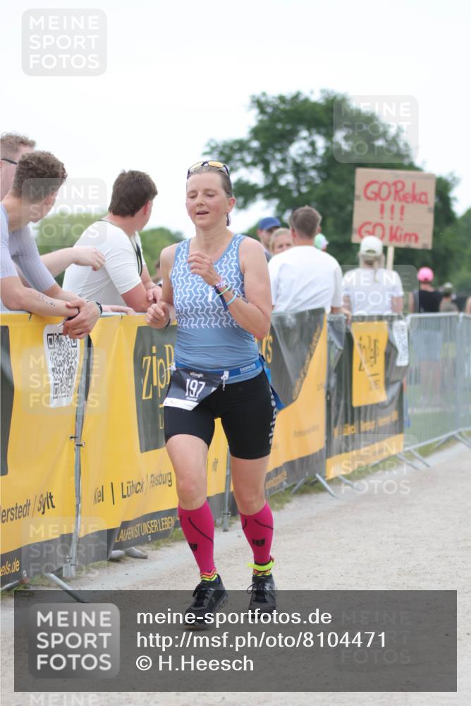 22.06.2025 - Viking Triathlon H.Heesch http://msf.ph/oto/8104471 22.06.2025 15:55:45 Laufen 197, 201 meine-sportfotos.de