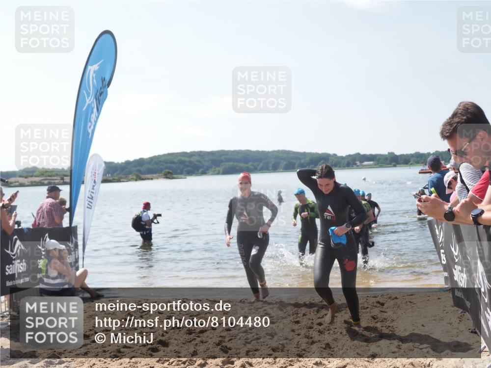 22.06.2025 - Viking Triathlon MichiJ http://msf.ph/oto/8104480 22.06.2025 10:47:47 Schwimmen 71, 84, 183, 190, 223, 261, 285, 452, 606 meine-sportfotos.de