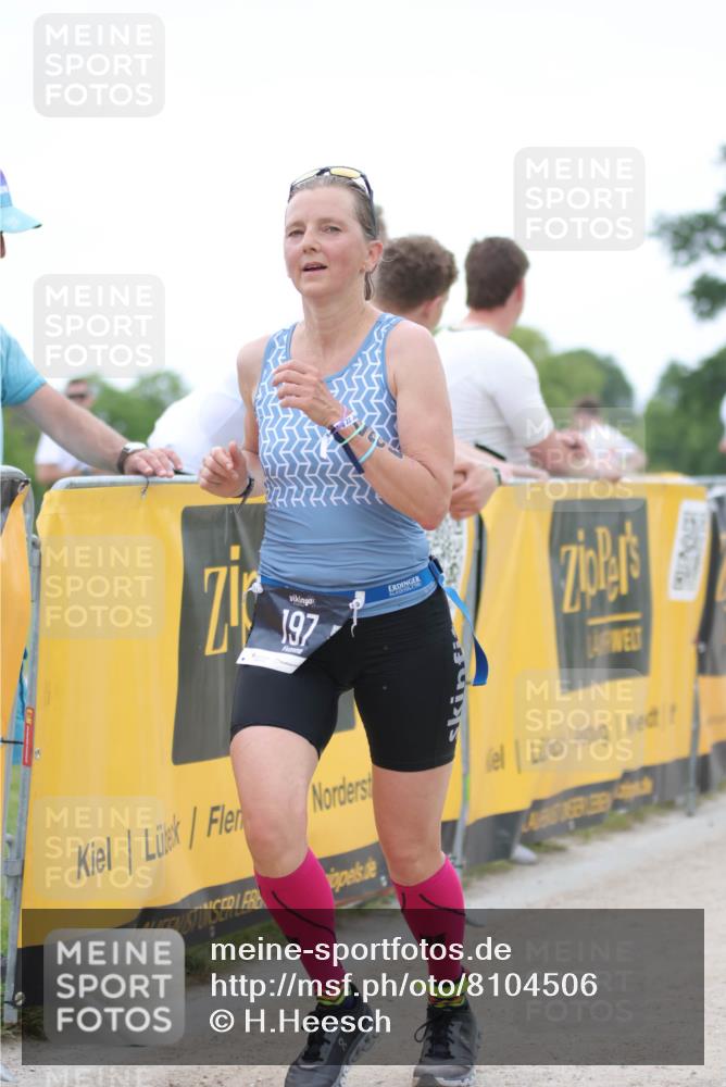 22.06.2025 - Viking Triathlon H.Heesch http://msf.ph/oto/8104506 22.06.2025 15:55:46 Laufen 197 meine-sportfotos.de