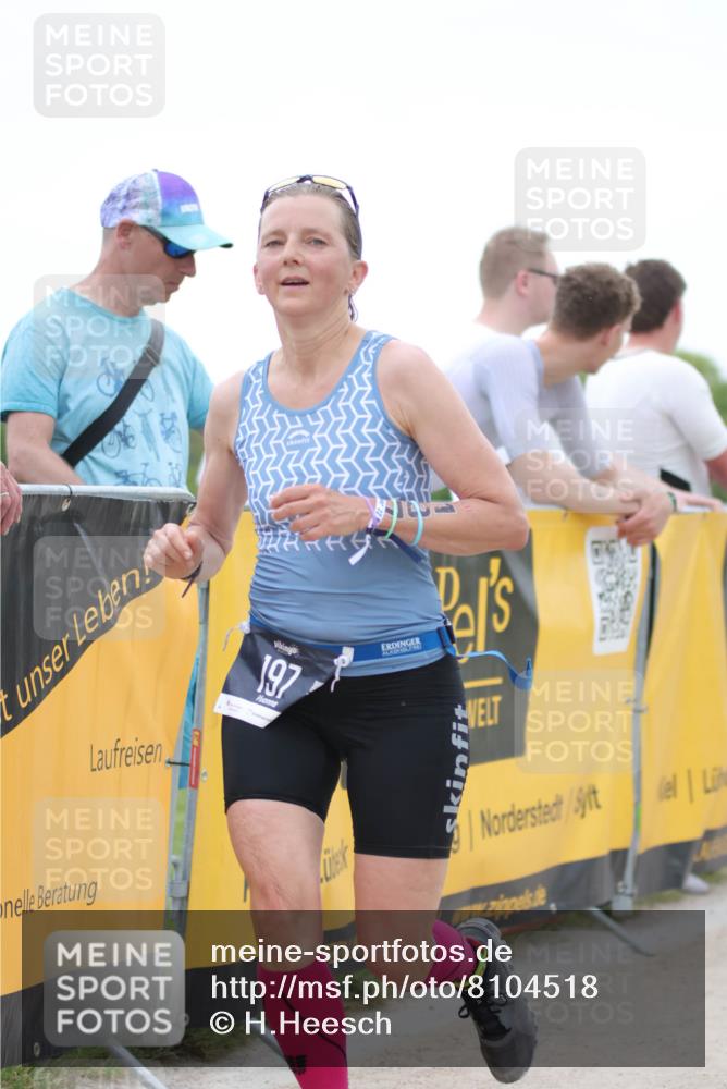 22.06.2025 - Viking Triathlon H.Heesch http://msf.ph/oto/8104518 22.06.2025 15:55:46 Laufen 197 meine-sportfotos.de