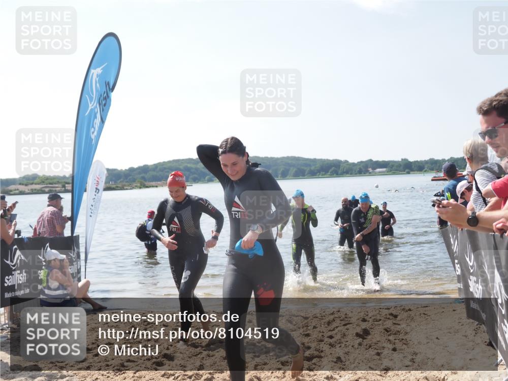 22.06.2025 - Viking Triathlon MichiJ http://msf.ph/oto/8104519 22.06.2025 10:47:48 Schwimmen 71, 84, 183, 190, 223, 261, 285, 452, 606 meine-sportfotos.de