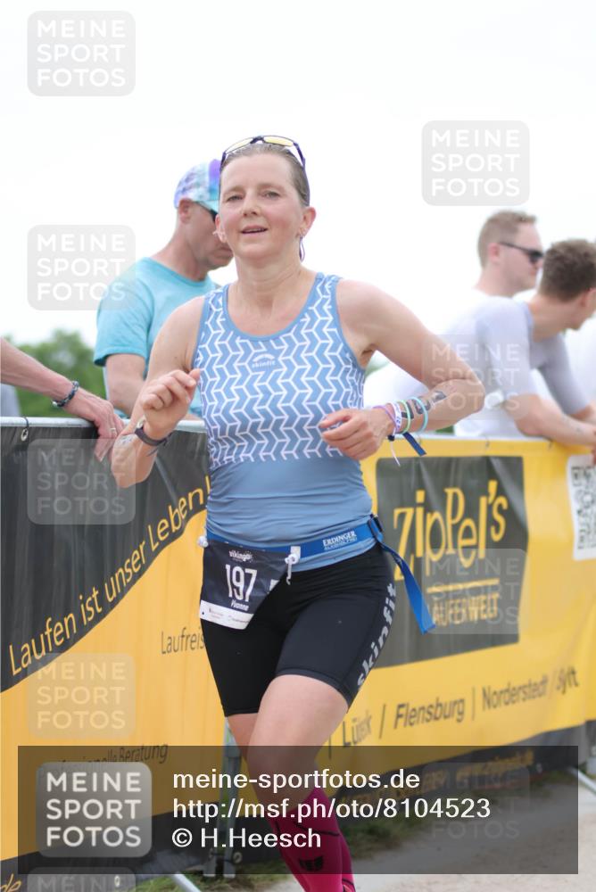 22.06.2025 - Viking Triathlon H.Heesch http://msf.ph/oto/8104523 22.06.2025 15:55:46 Laufen 197 meine-sportfotos.de