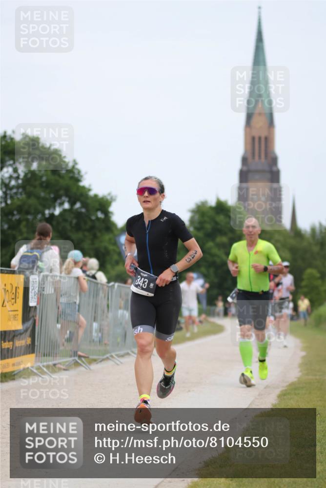22.06.2025 - Viking Triathlon H.Heesch http://msf.ph/oto/8104550 22.06.2025 13:41:27 Laufen 40, 199, 263, 343, 434 meine-sportfotos.de