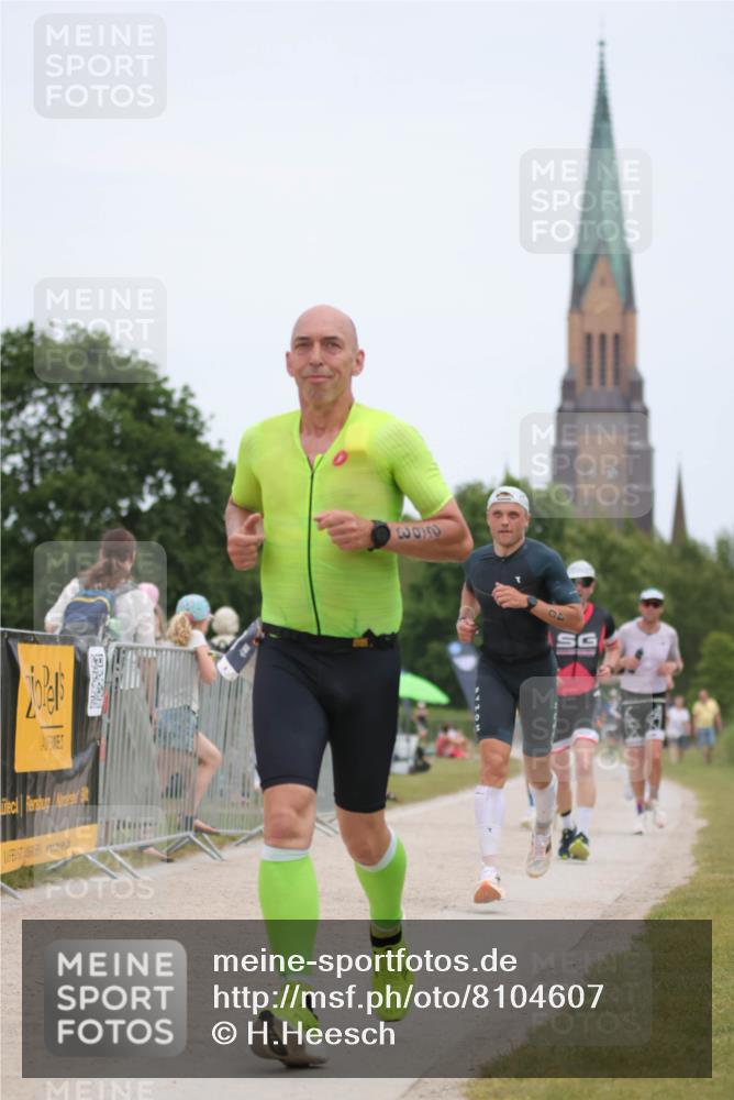 22.06.2025 - Viking Triathlon H.Heesch http://msf.ph/oto/8104607 22.06.2025 13:41:30 Laufen 40, 199, 263, 343, 448, 510 meine-sportfotos.de
