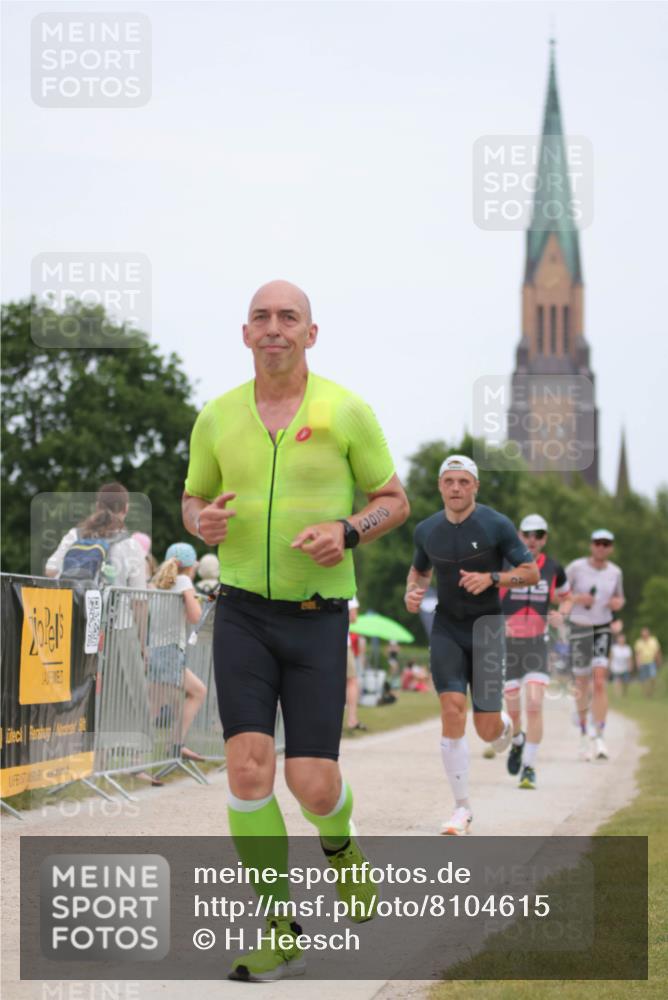 22.06.2025 - Viking Triathlon H.Heesch http://msf.ph/oto/8104615 22.06.2025 13:41:30 Laufen 40, 199, 263, 343, 448, 510 meine-sportfotos.de