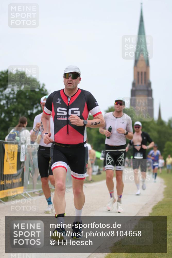 22.06.2025 - Viking Triathlon H.Heesch http://msf.ph/oto/8104658 22.06.2025 13:41:34 Laufen 40, 199, 263, 448, 510, 536 meine-sportfotos.de