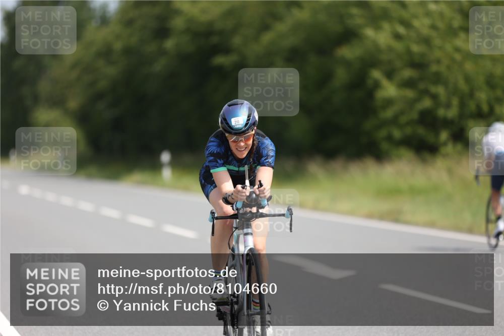22.06.2025 - Viking Triathlon Yannick Fuchs http://msf.ph/oto/8104660 22.06.2025 11:28:20 Radfahren 22, 210, 269, 331 meine-sportfotos.de