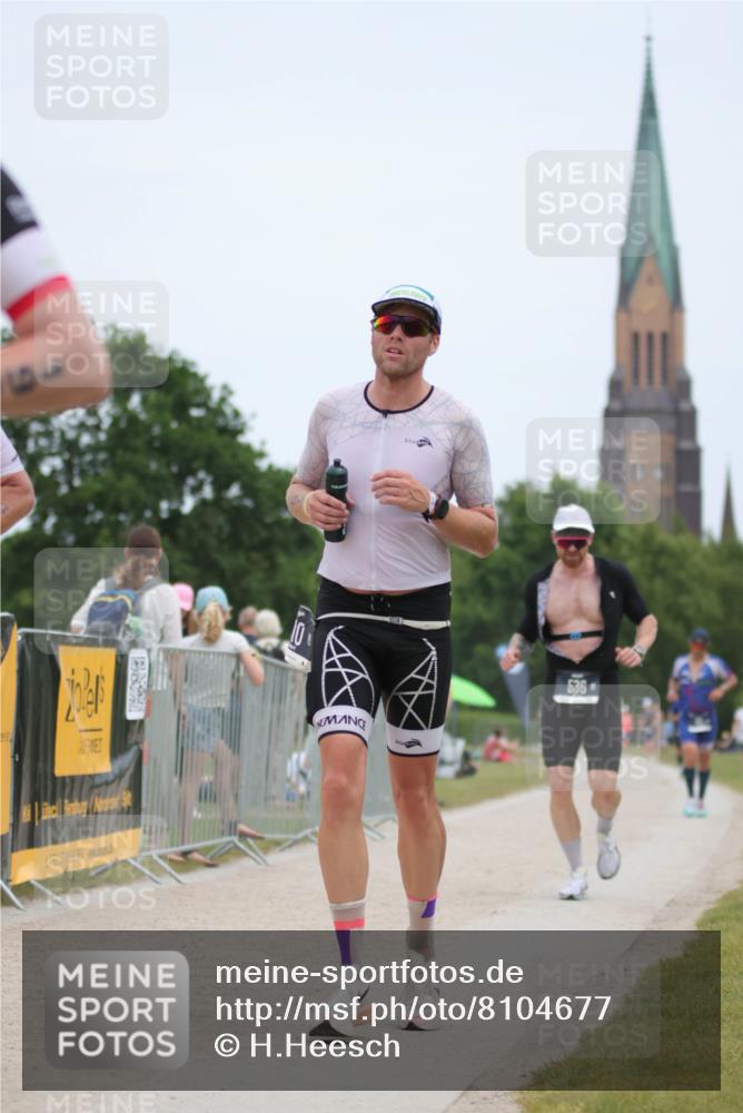 22.06.2025 - Viking Triathlon H.Heesch http://msf.ph/oto/8104677 22.06.2025 13:41:36 Laufen 40, 135, 199, 448, 510, 536 meine-sportfotos.de
