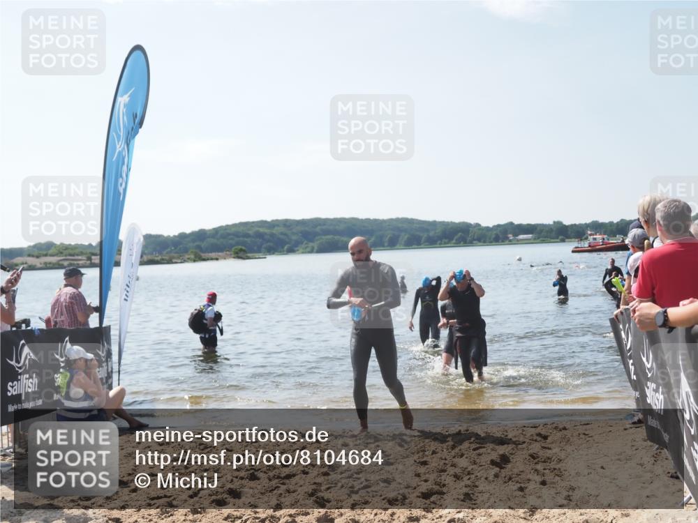 22.06.2025 - Viking Triathlon MichiJ http://msf.ph/oto/8104684 22.06.2025 10:47:54 Schwimmen 84, 190, 223, 285, 452 meine-sportfotos.de