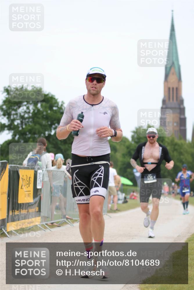 22.06.2025 - Viking Triathlon H.Heesch http://msf.ph/oto/8104689 22.06.2025 13:41:36 Laufen 40, 135, 199, 448, 510, 536 meine-sportfotos.de