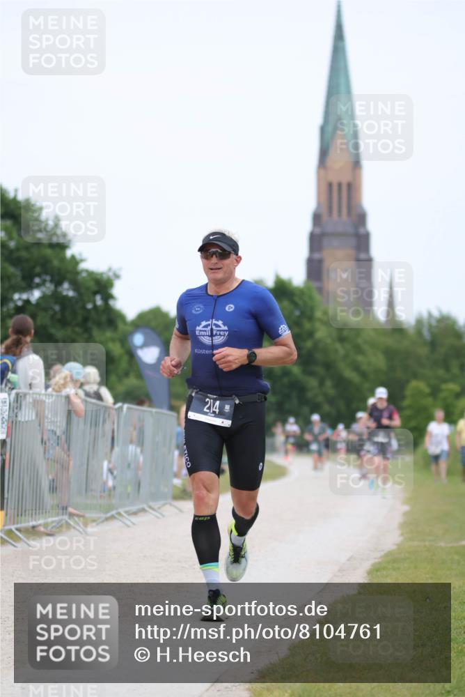 22.06.2025 - Viking Triathlon H.Heesch http://msf.ph/oto/8104761 22.06.2025 13:41:56 Laufen 214 meine-sportfotos.de